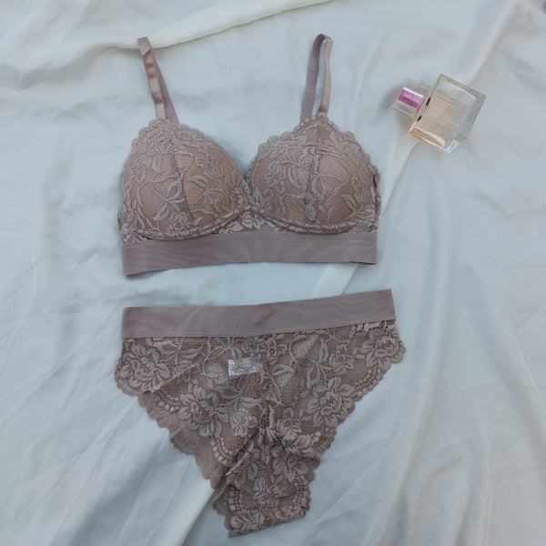 Floral Elastic Band Light Padded Bra Set